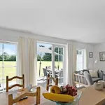 Strandgardsvej Brenderup Fyn Denm Semesterbostad