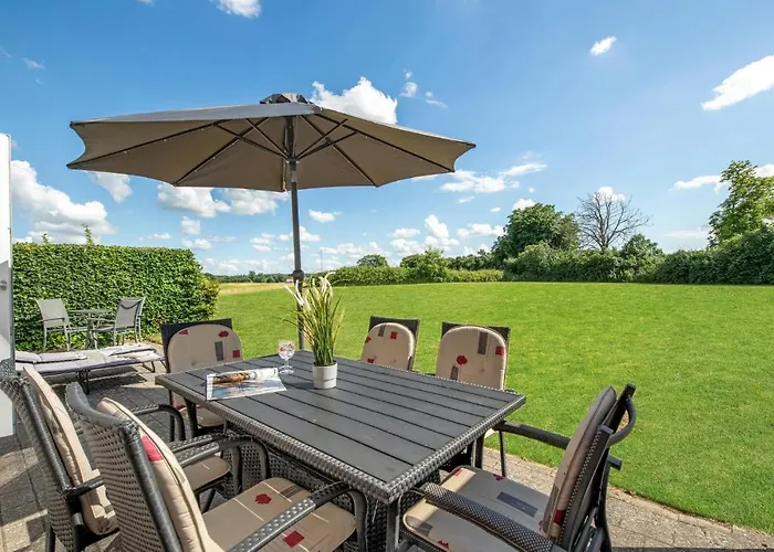 Strandgardsvej Brenderup Fyn Denm Bro (Funen)